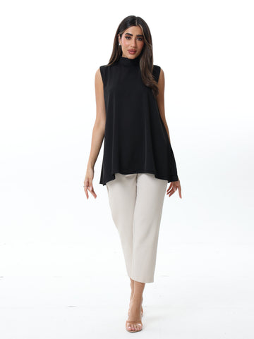 The Modest Base Top in Black