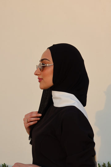 STAYPUT Plain Hijab