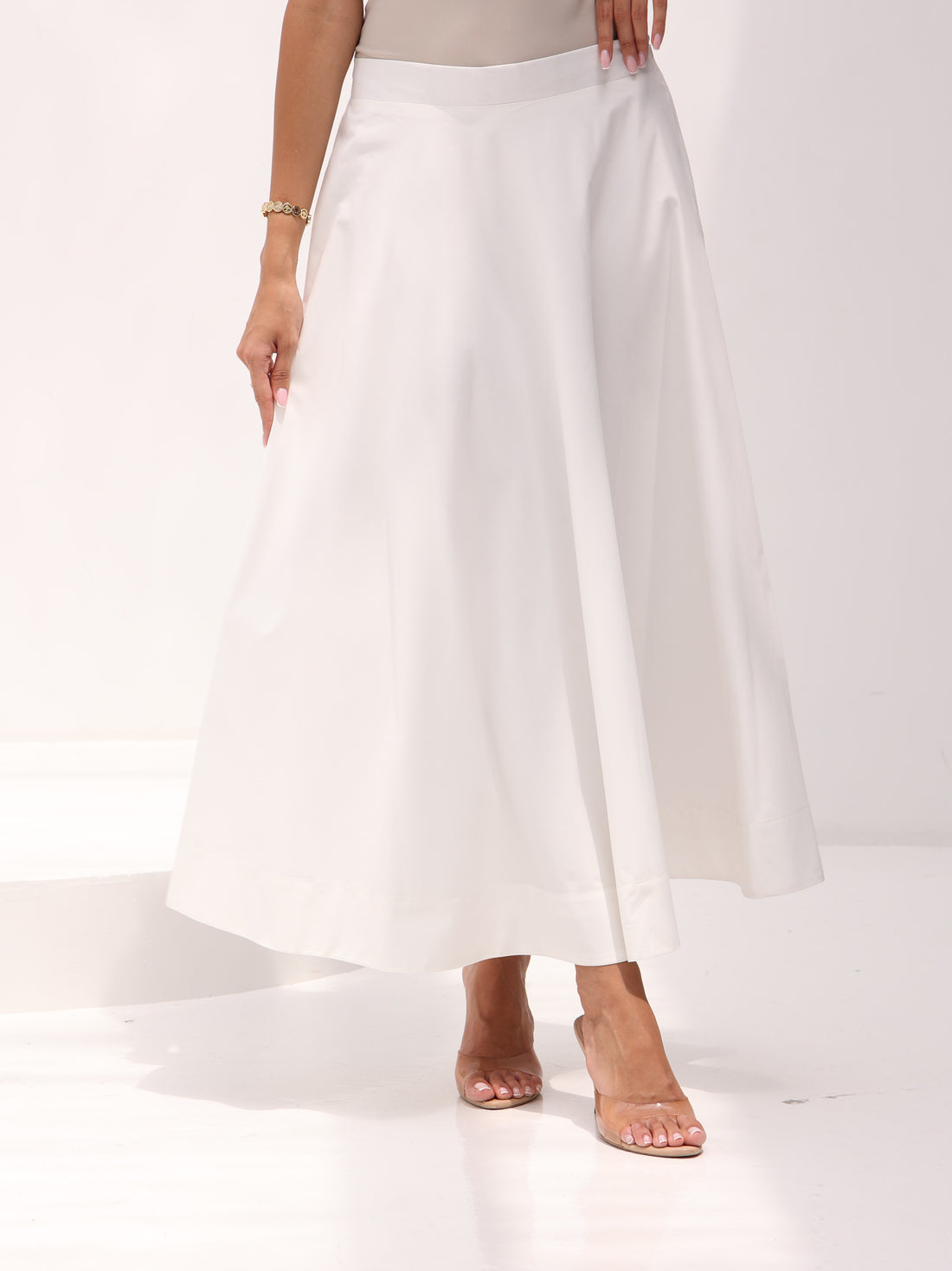 The Wear Everywhere Skirt in White