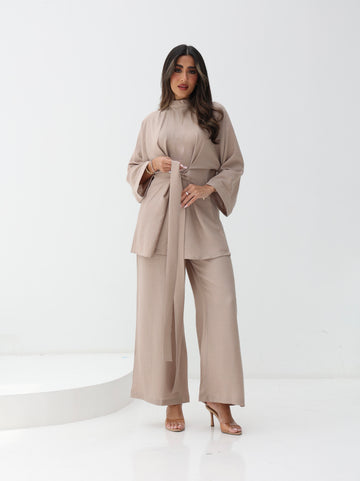 The Made to Move Set - Beige